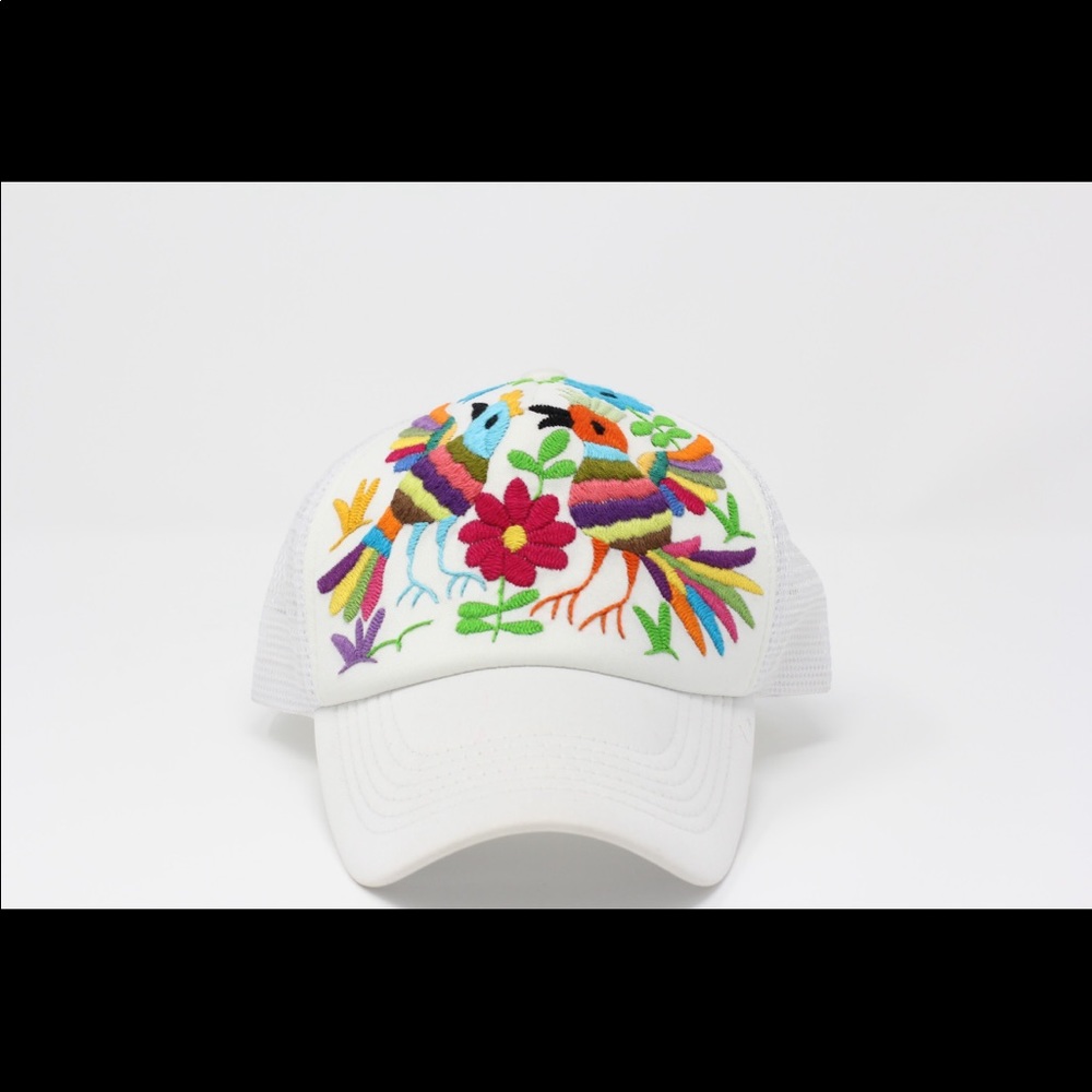 Otomi embroidered trucker hats